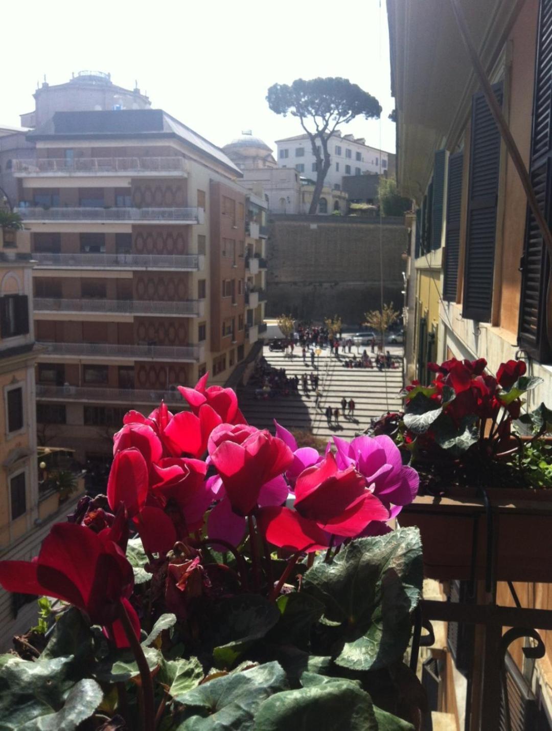 Vatican Stairs Apartment Roma Ngoại thất bức ảnh